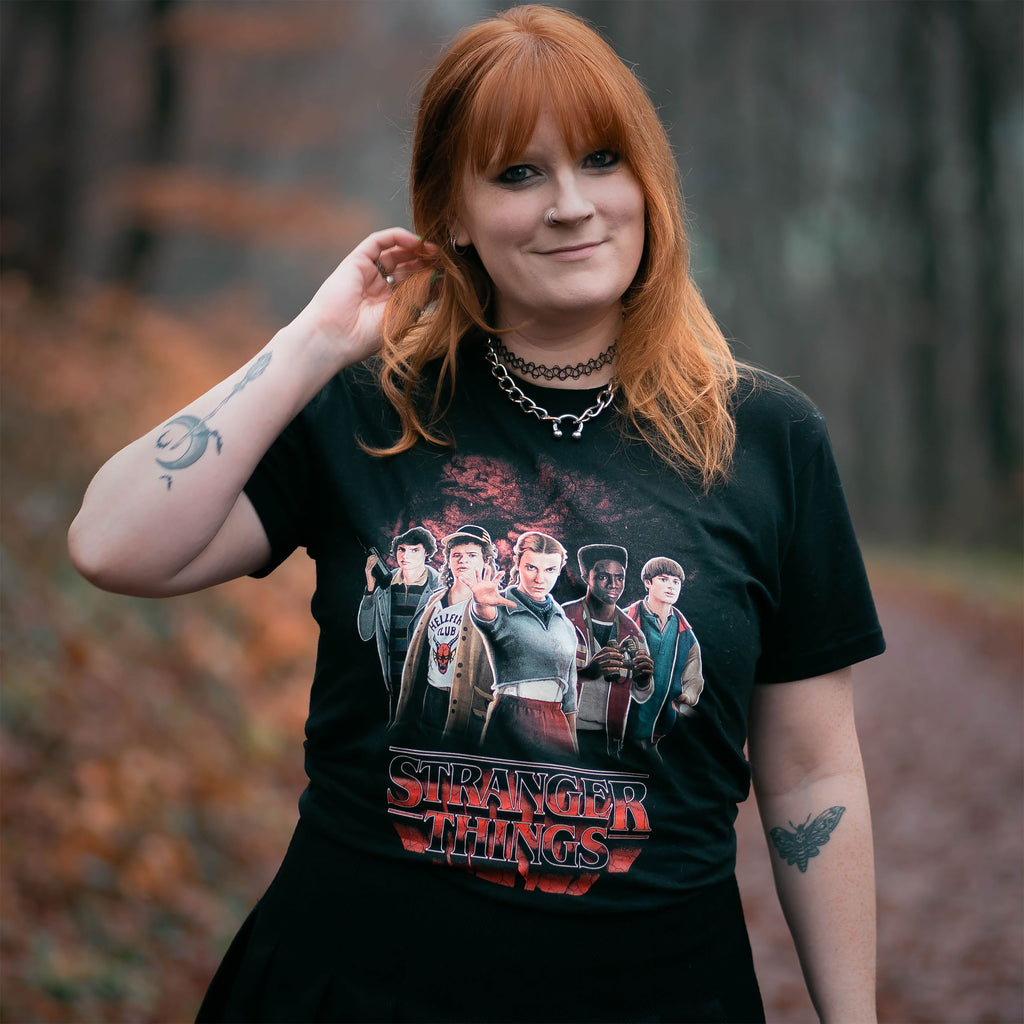 Immagine del prodotto T-shirt Party vs. Vecna Stagione Finale - Stranger Things