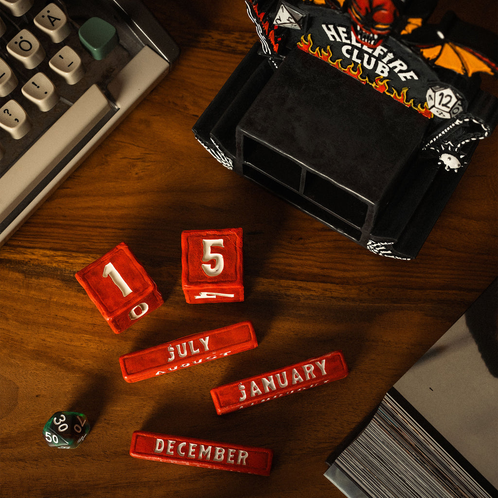 Image produit Stranger Things - Calendrier perpétuel 3D Hellfire Club