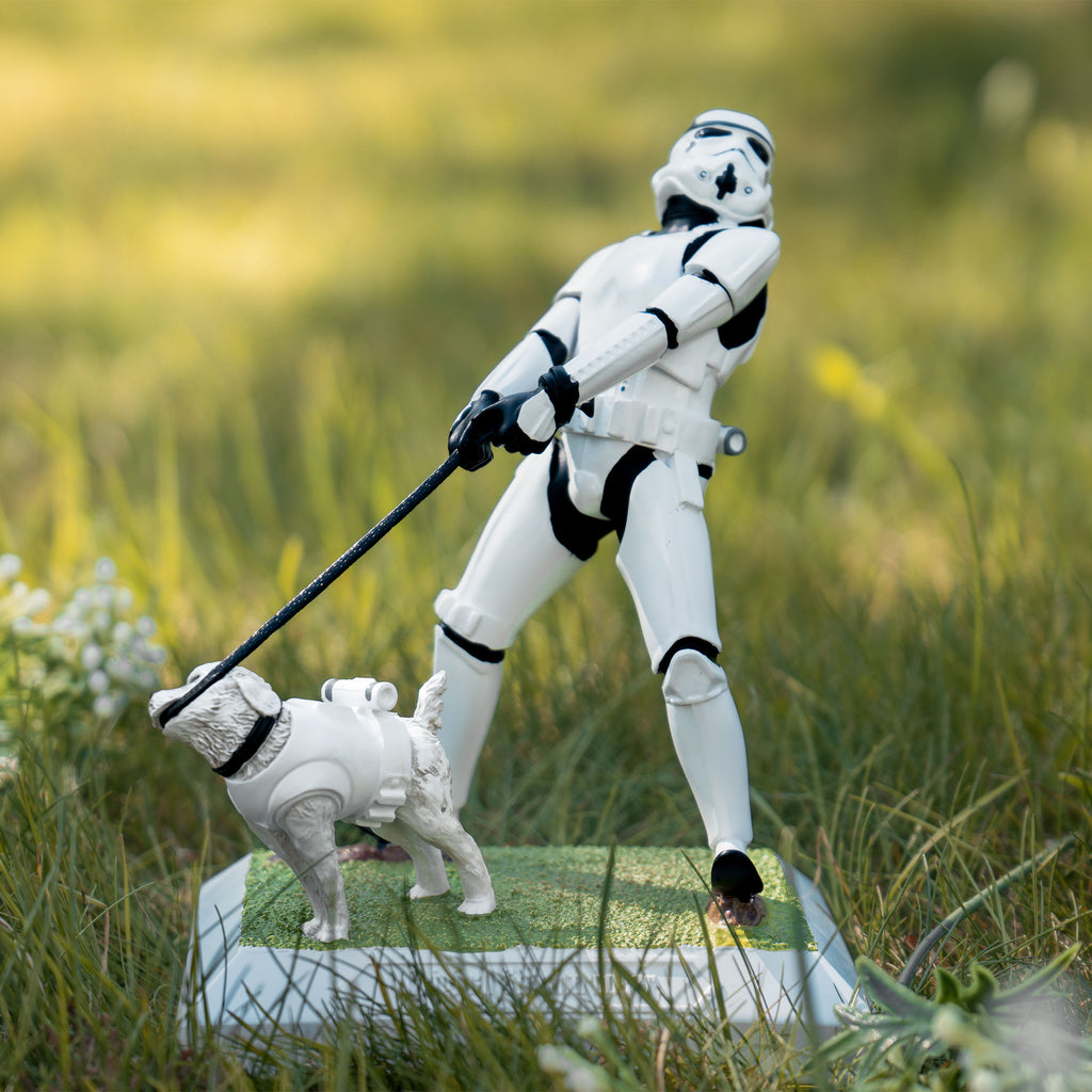 Image produit Figurine Stormtrooper Man's Best Friend - Star Wars