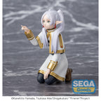 Produktbild Frieren Figur Poking Something Version - Frieren: Nach dem Ende der Reise