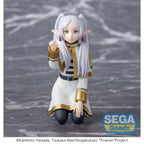 Produktbild Frieren Figur Poking Something Version - Frieren: Nach dem Ende der Reise
