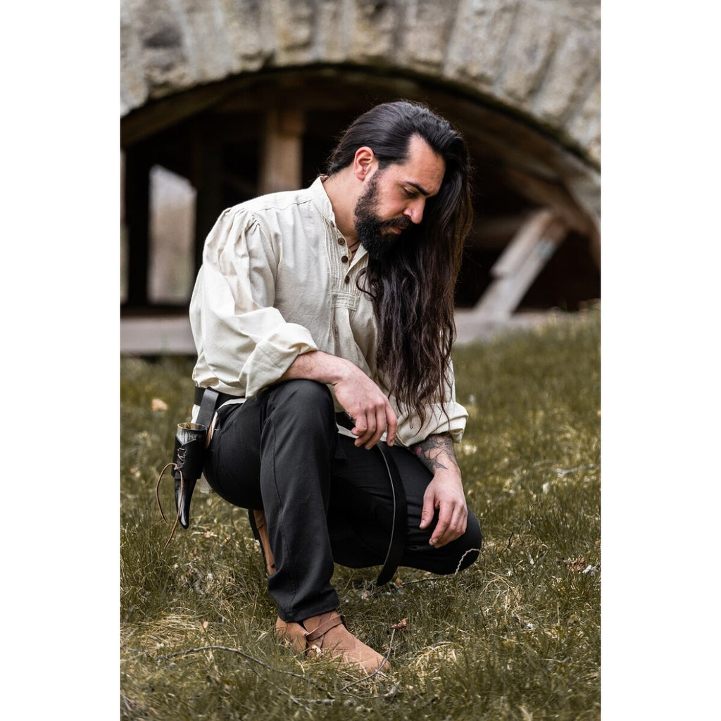 Immagine del prodotto Camicia medievale con pieghe e bottoni in legno Oswald beige