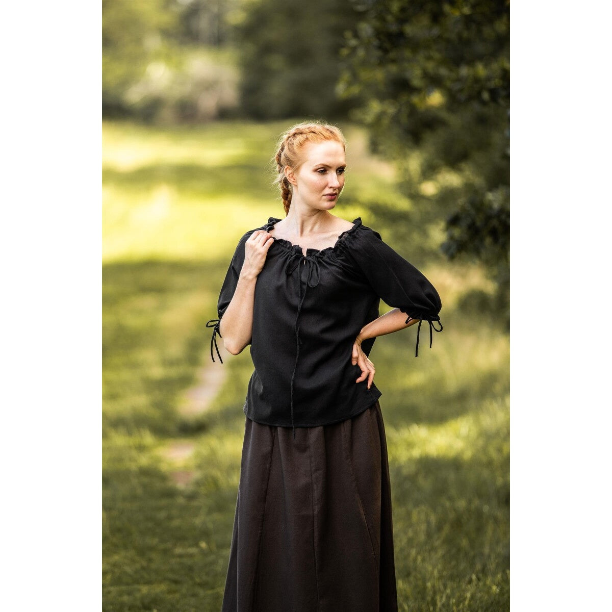 Image produit Blouse médiévale à manches courtes Vera noir