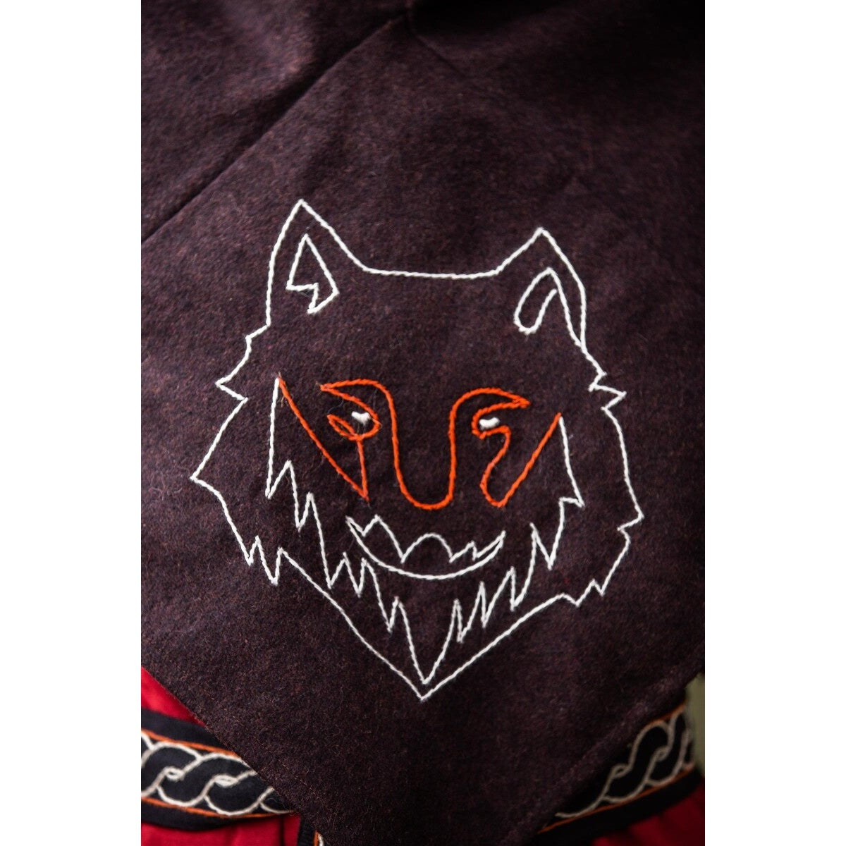 Image produit Gugel médiévale Tyr avec broderie de loup marron