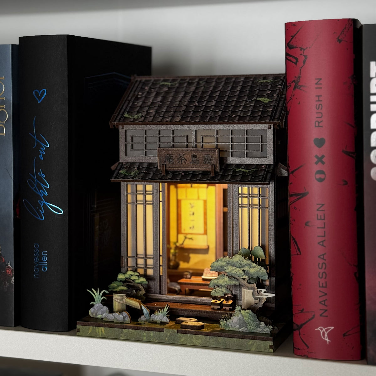 Image produit CuteBee - Kirishima Cha-an maison miniature Book Nook kit de modèle