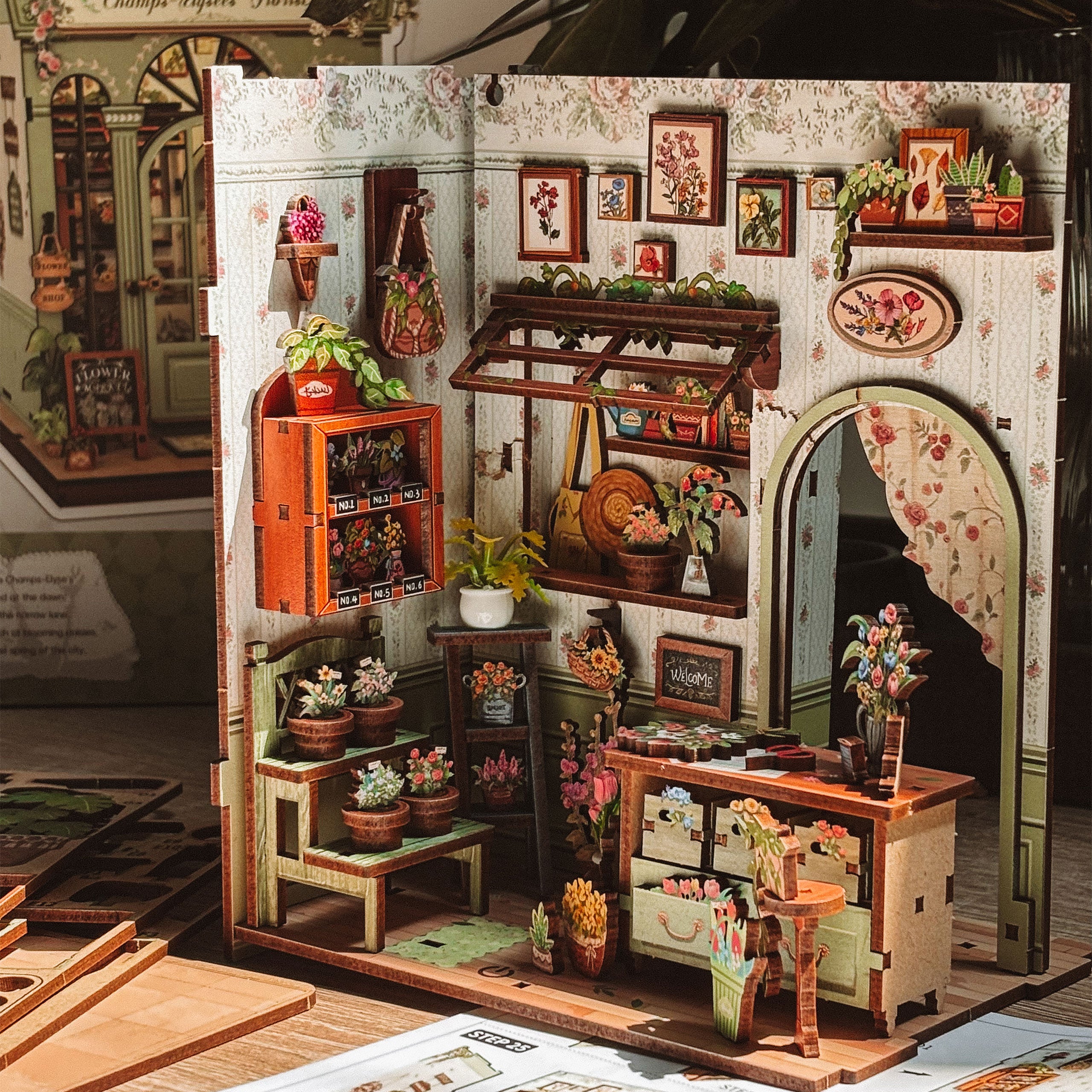 Image produit CuteBee - Maquette de maison miniature Book Nook Champs-Élysées Florist