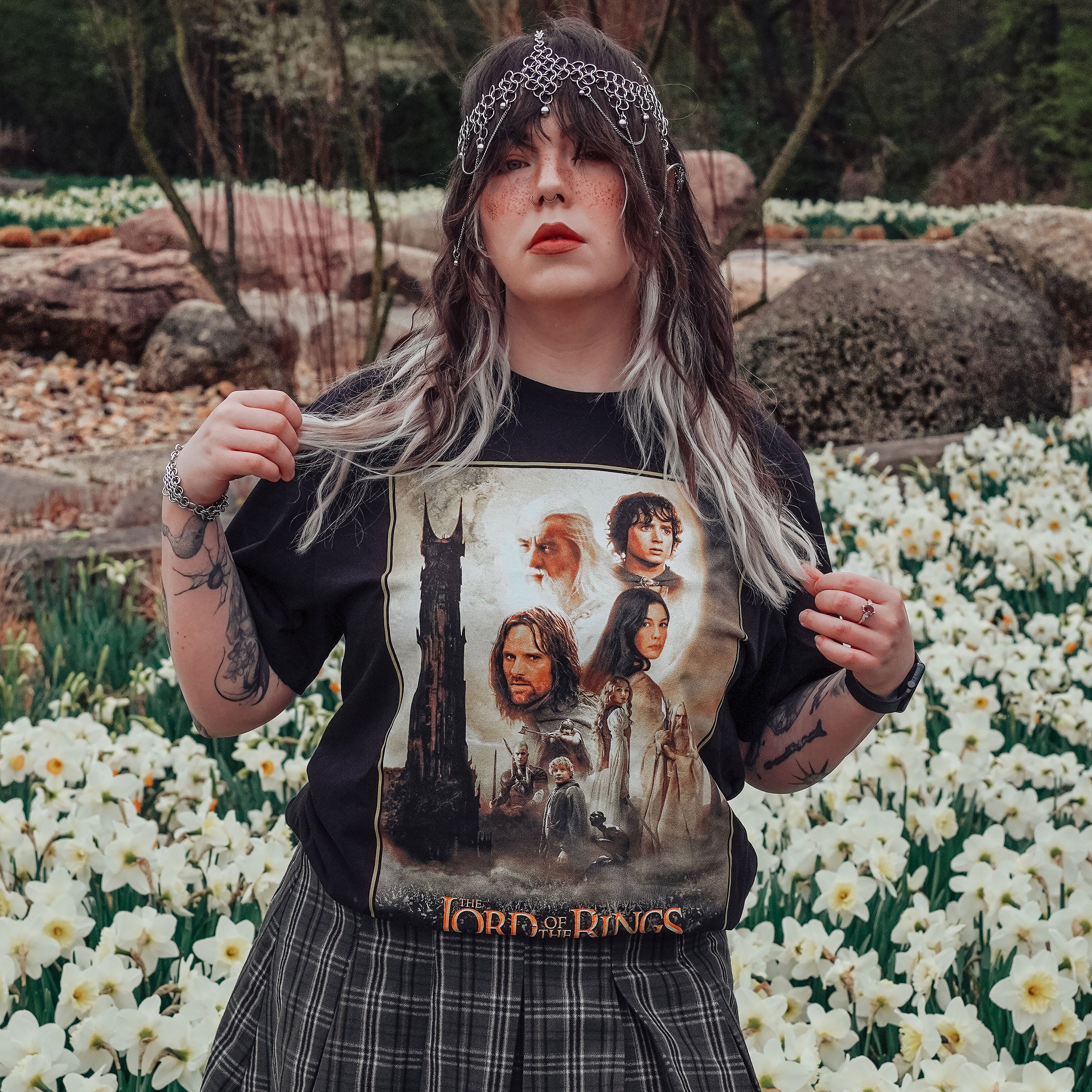 Immagine del prodotto T-shirt Poster Le Due Torri - Il Signore degli Anelli