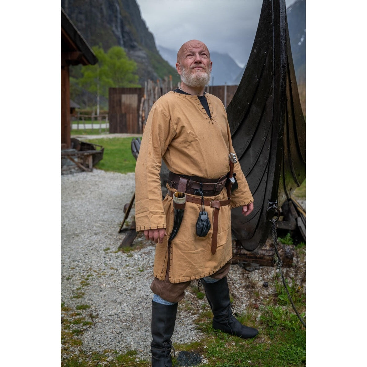 Produktbild Mittelalter Wikinger Tunika Erwin honigbraun