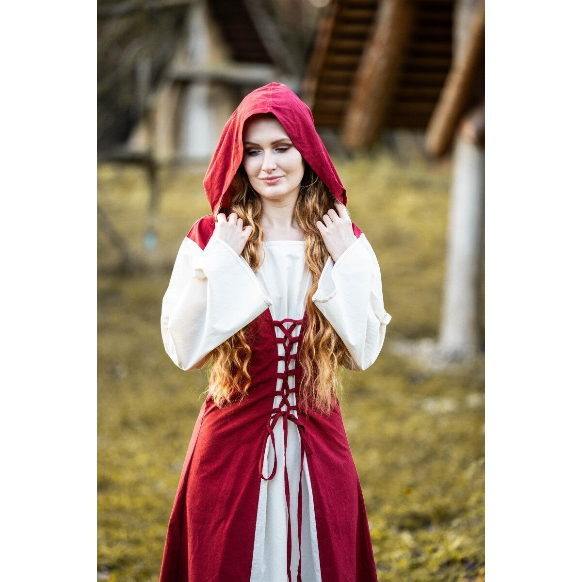 Image produit Robe médiévale Genefe rouge-beige