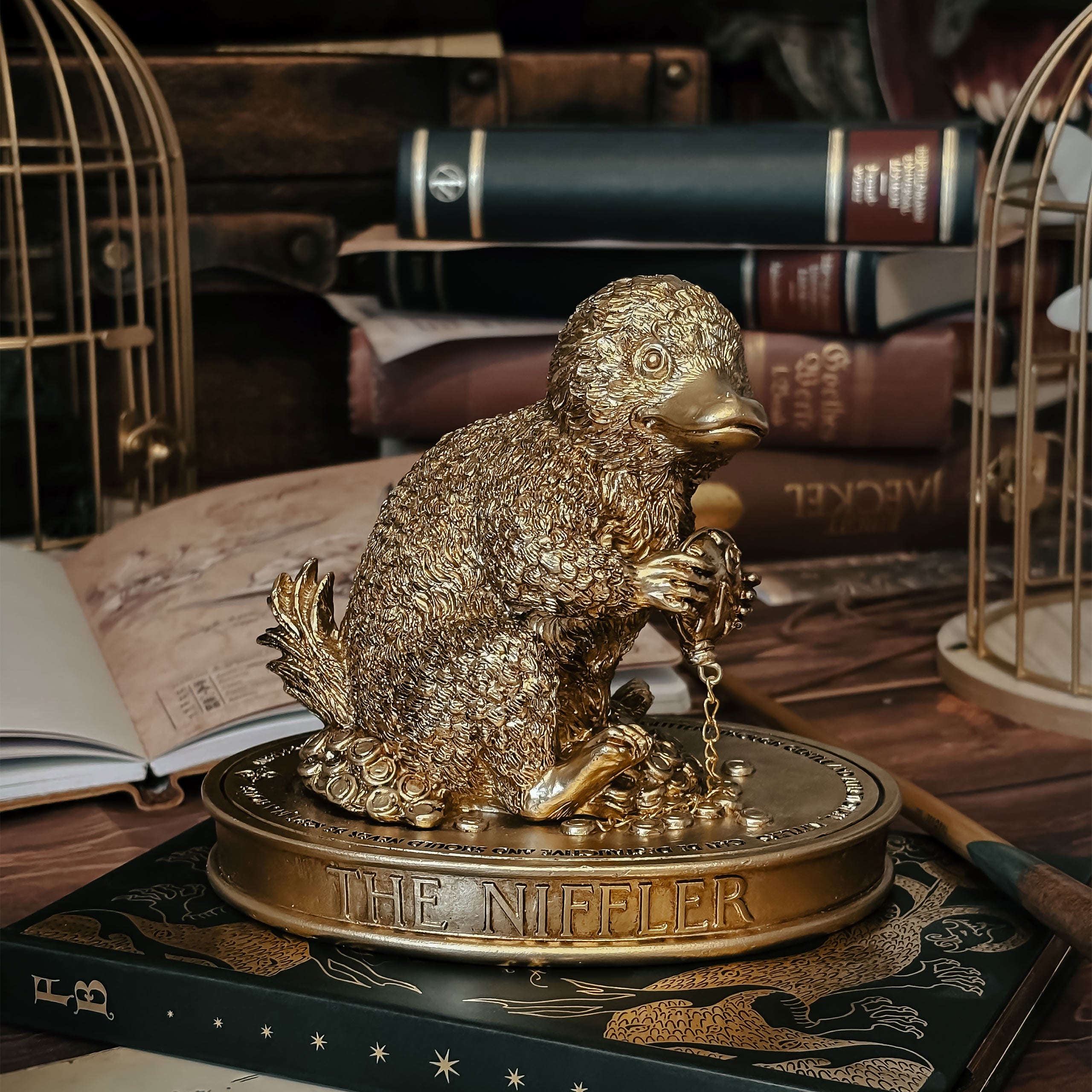 Image produit Harry Potter - Figurine Herbologie Niffleur