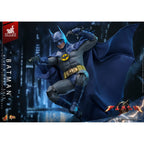 Produktbild The Flash - Batman Masterpiece Actionfigur 1:6 Blue & Grey Suit Limited Edition