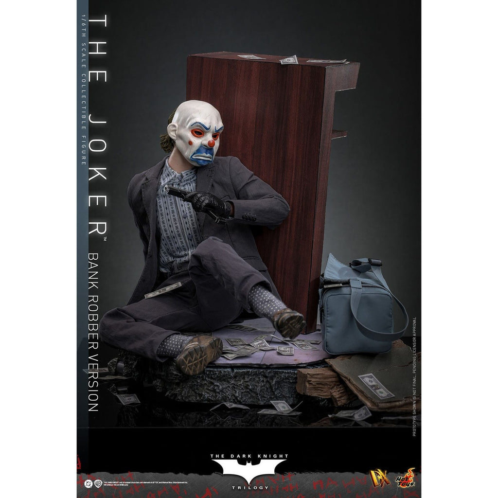 Produktbild The Dark Knight - The Joker Actionfigur 1:6 Bank Robber Version