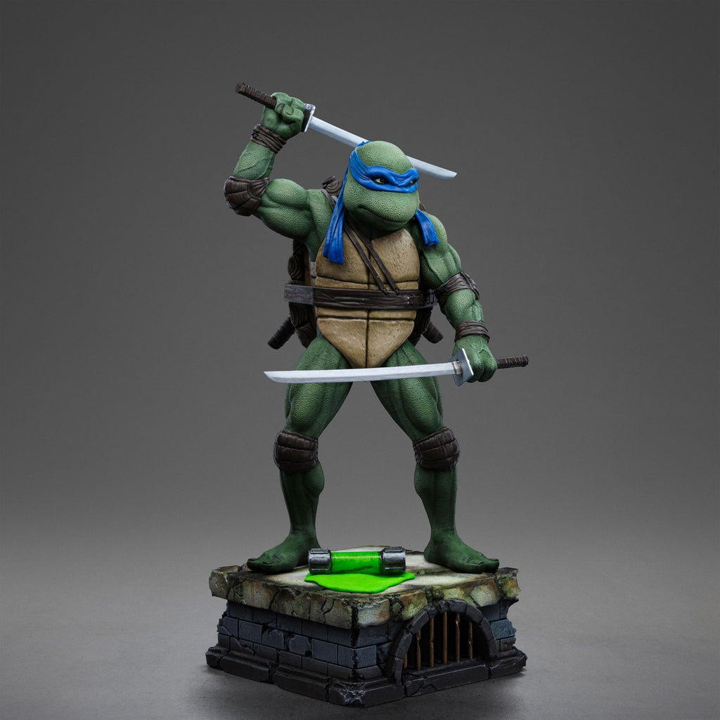 Produktbild Teenage Mutant Ninja Turtles Art Scale Statue 1/10 Leonardo 21 cm
