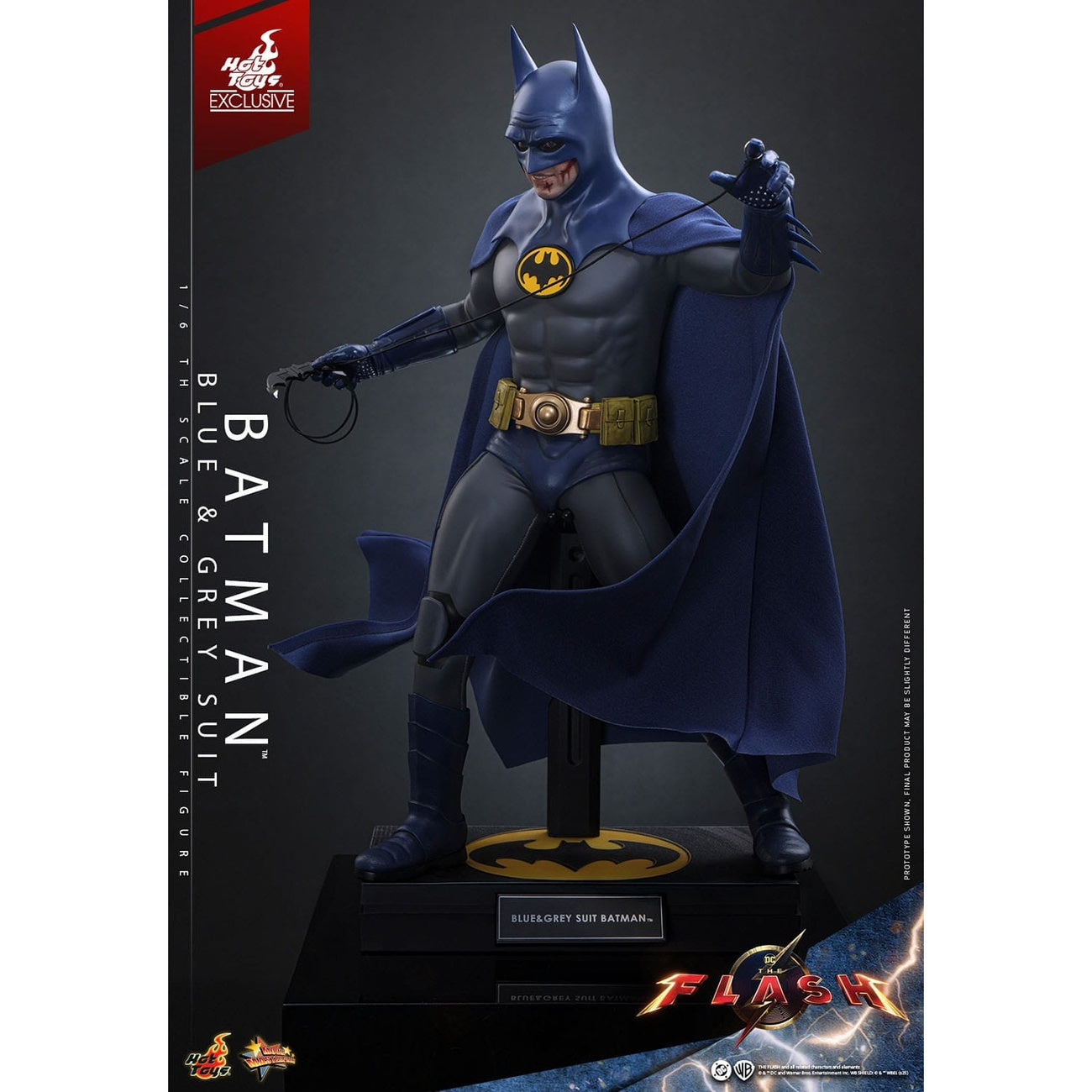 Image produit The Flash Movie Masterpiece figurine articulée 1/6 Batman (costume bleu et gris) Édition Limitée Hot Toys Exclusive 30 cm