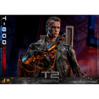 Produktbild Terminator 2 Movie Masterpiece Actionfigur 1/6 T-800 Battle Damaged Version 2.0 32 cm
