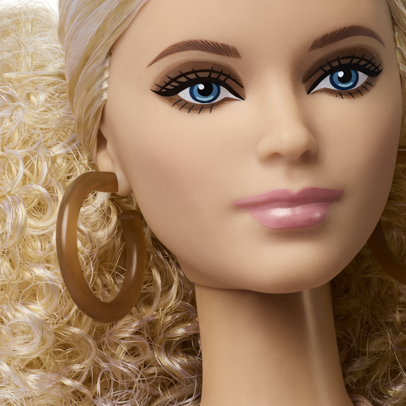 Image produit Poupée Barbie Signature Barbie Basics : Modèle 07