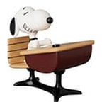 Image produit Peanuts UDF Série 18 Mini-figurine Snoopy avec bureau 9 cm
