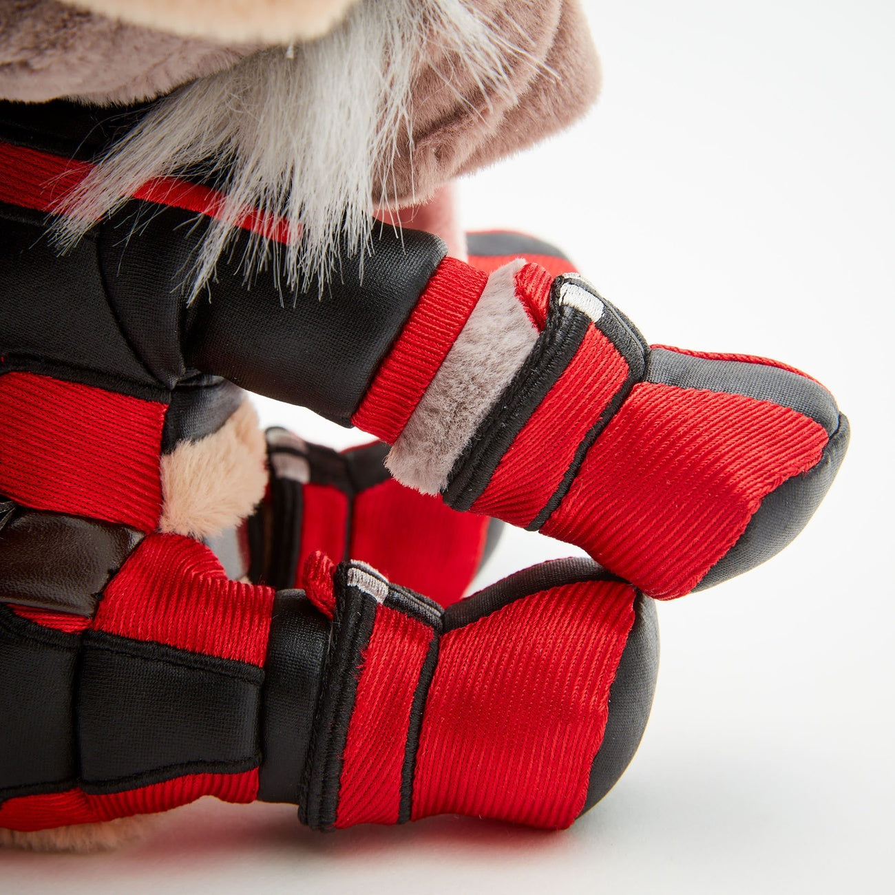 Produktbild Deadpool Plüschfigur Dogpool 25 cm