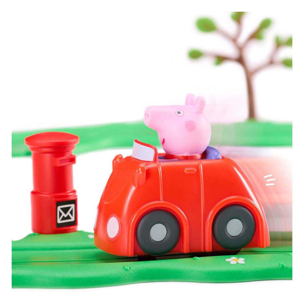Produktbild Peppa Pig Whizz Around Peppas kleines rotes Auto Set