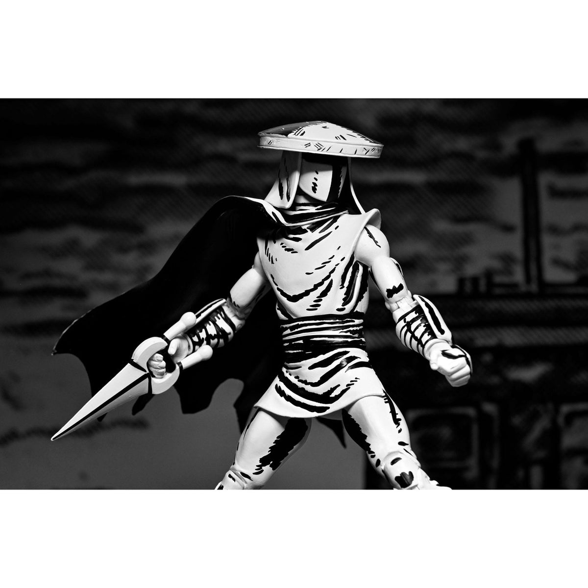 Produktbild Teenage Mutant Ninja Turtles Actionfigur Elite Foot Ninja Guard Black & White 18 cm