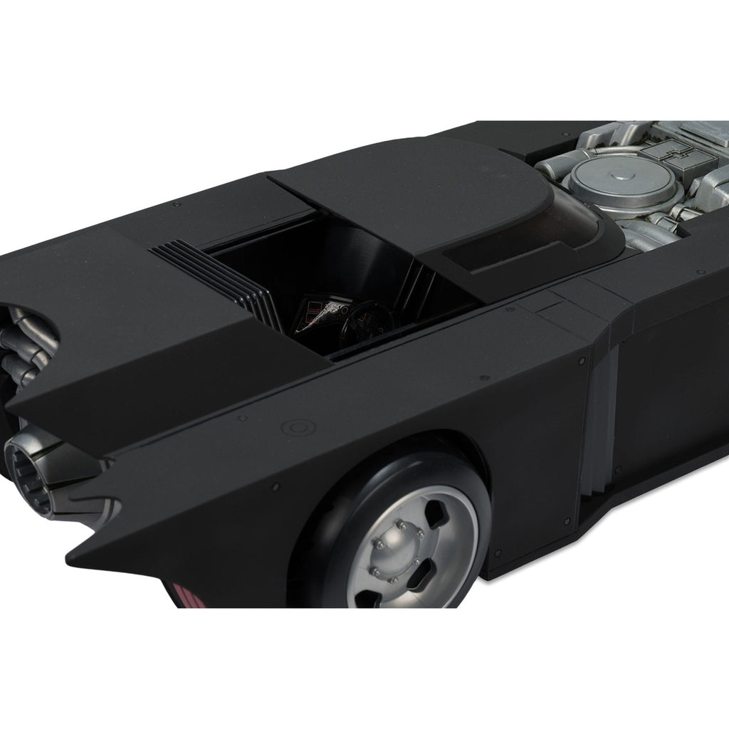 Produktbild DC Rebirth DC Multiverse Fahrzeug Batmobil 58 cm