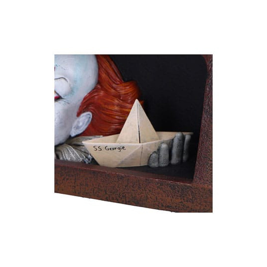 Product image It Figure Pennywise Drain 8 cm