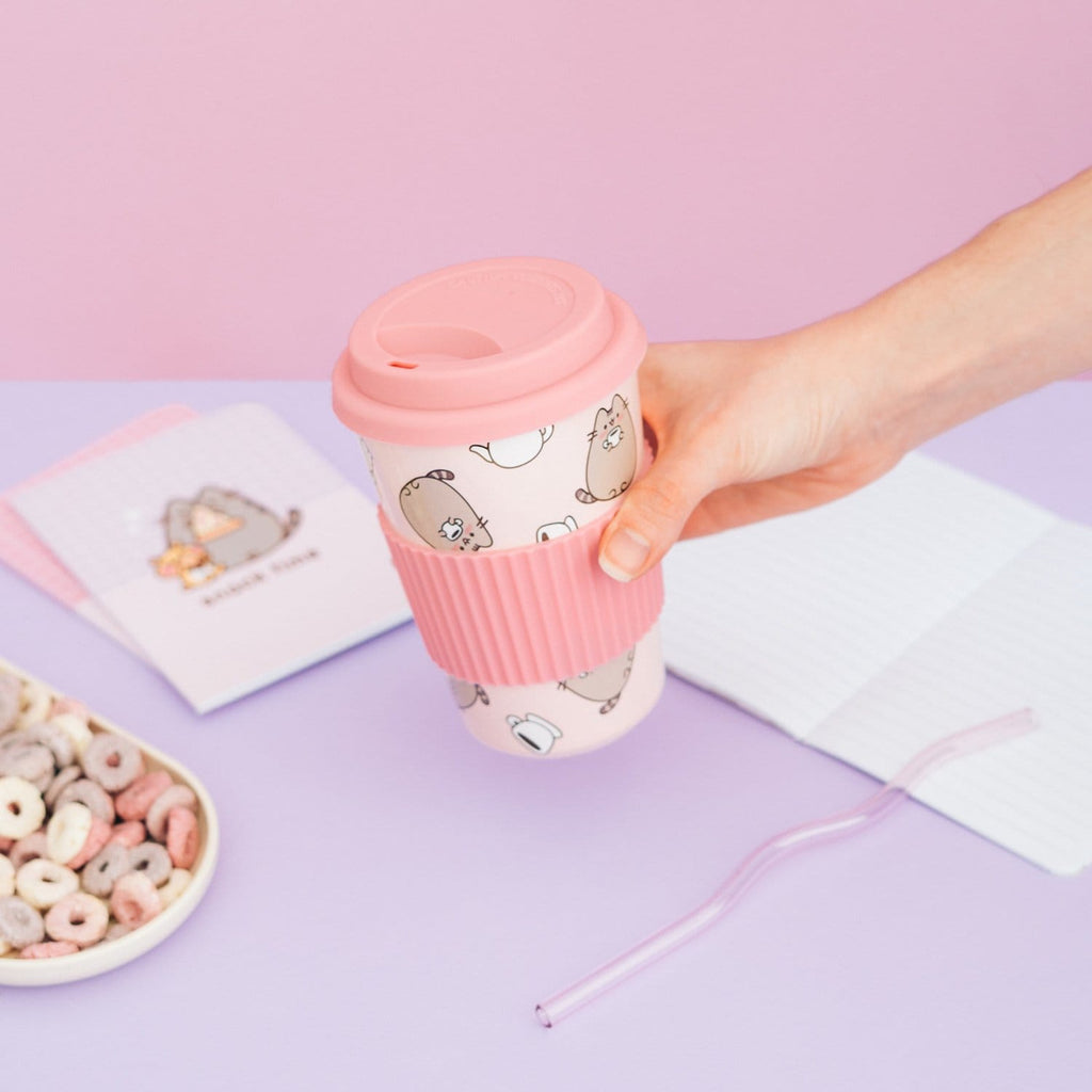 Immagine del prodotto Tazza in ceramica Pusheen con coperchio 400 ml