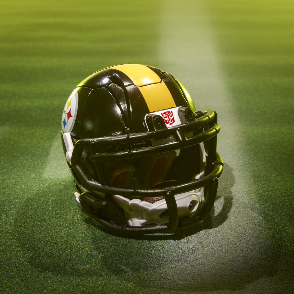 Image produit Transformers x NFL Figurine articulée Pittsburgh Steelers