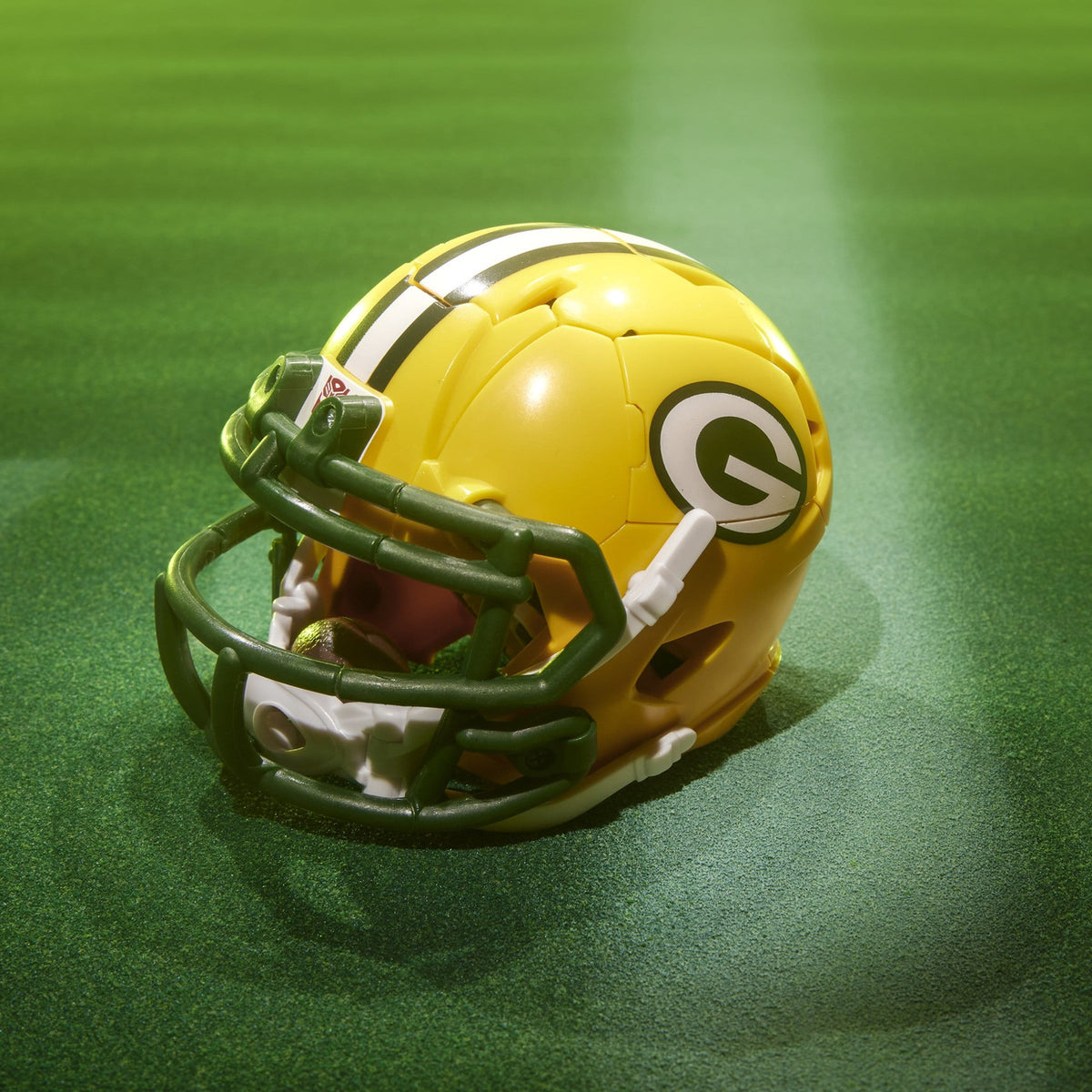 Product image Transformers x NFL Action Figure Green Bay Packers: Tundra