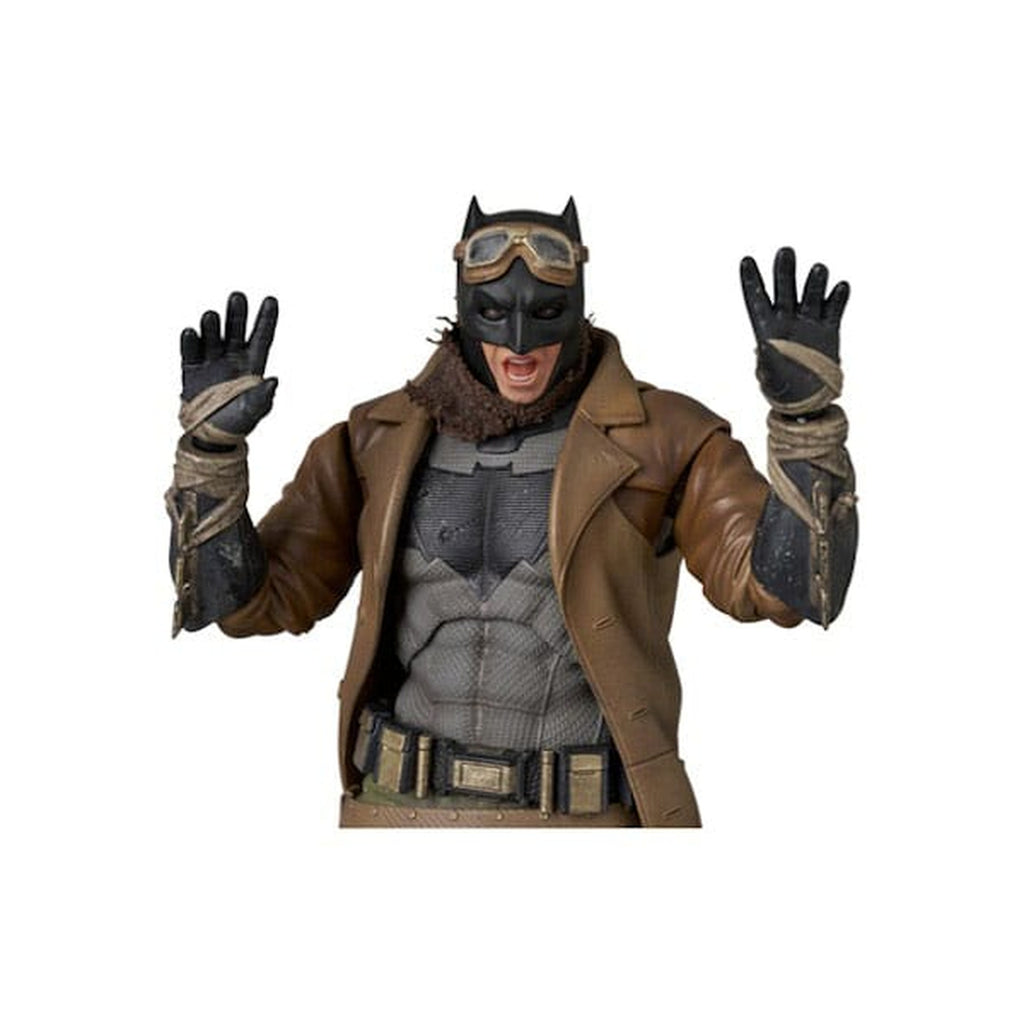 Produktbild DC Comics MAFEX Actionfigur Knightmare Batman Snyders