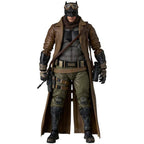 Produktbild DC Comics MAFEX Actionfigur Knightmare Batman Snyders