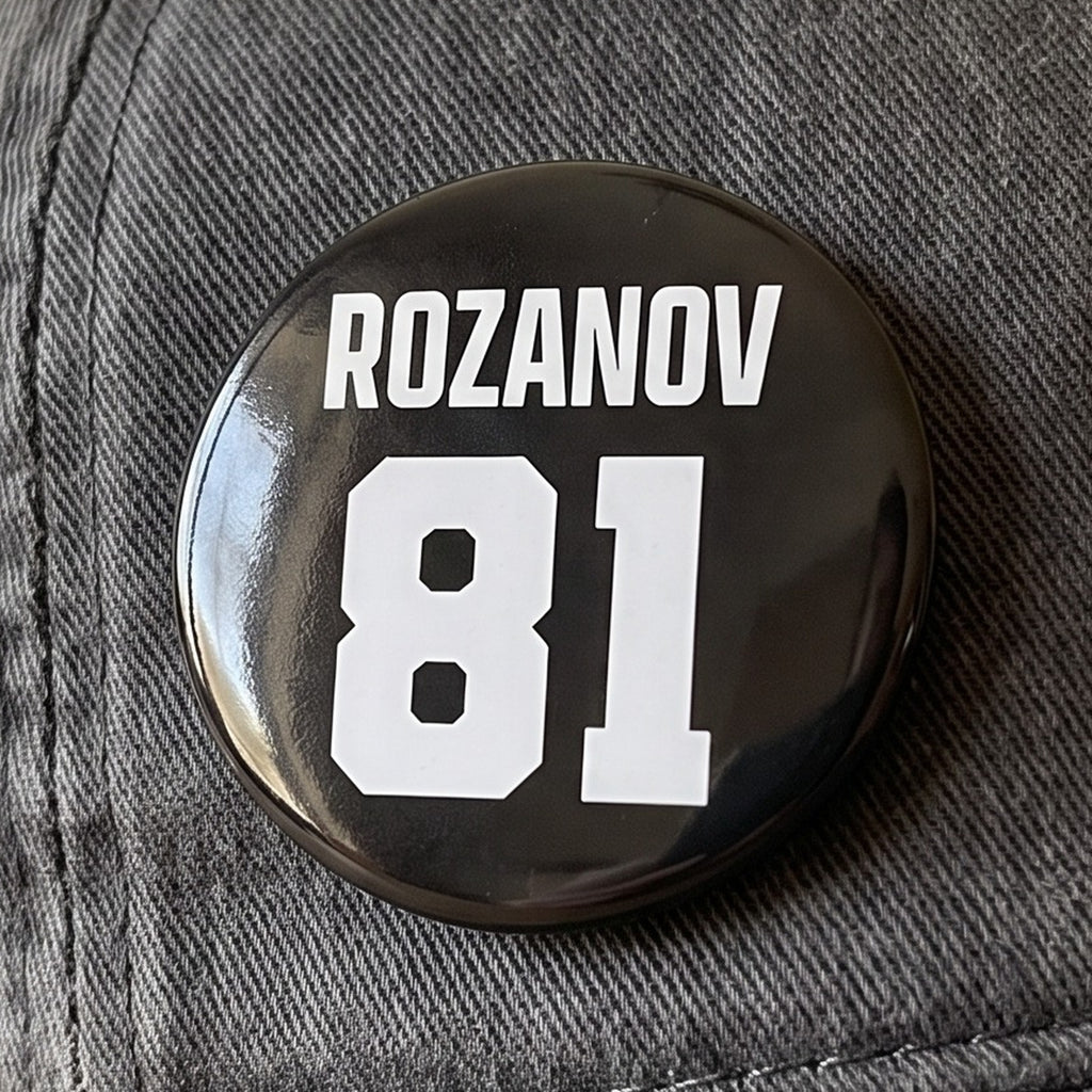 Immagine del prodotto Spilla Rozanov per fan di Heated Rivalry