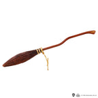 Immagine del prodotto Harry Potter Replica 1/1 Nimbus 2000 Junior Scopa Magica