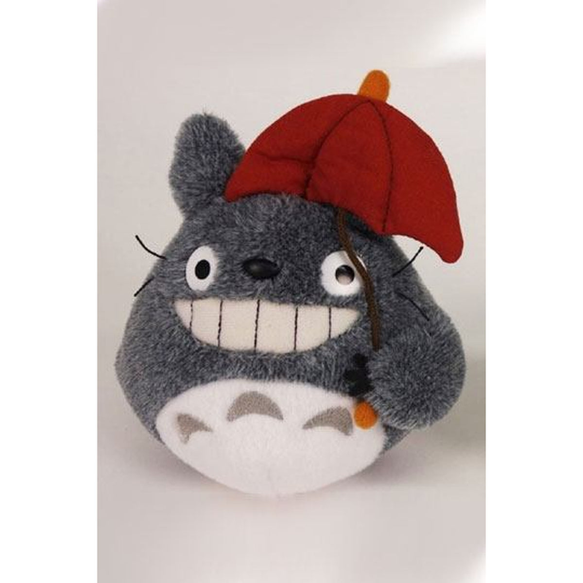 Produktbild Mein Nachbar Totoro Plüschfigur Totoro Red Umbrella 15 cm
