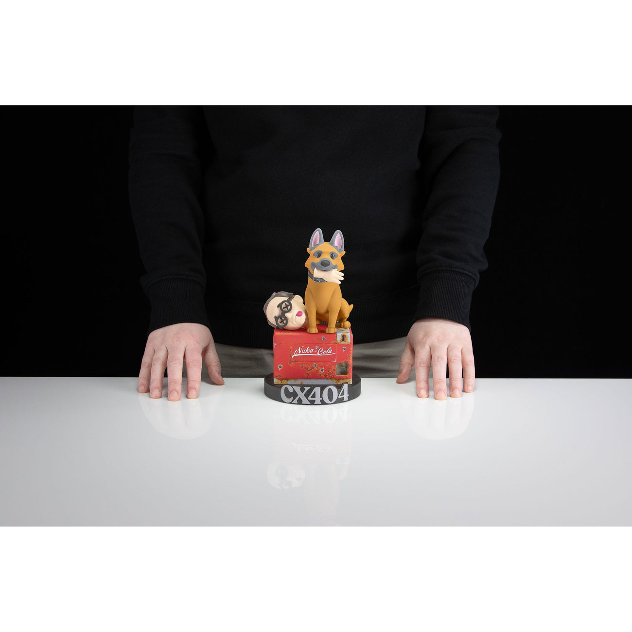 Image produit Fallout Figurine Vinyle CX404 & Wilzig (Tête) Stylisée 20 cm