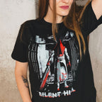 Immagine del prodotto T-shirt nera Pyramid Head per fan di Silent Hill