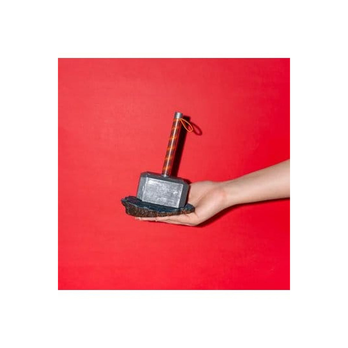 Image produit Stylo Marvel Thor avec support Marteau