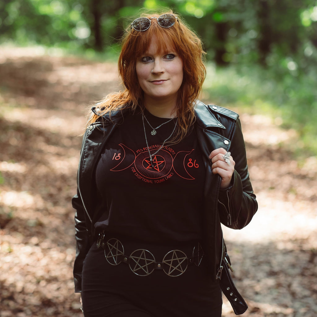 Immagine del prodotto T-shirt Seven Wonders per fan di American Horror Story
